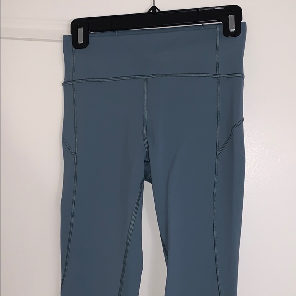 Fast and free. Blue/green Lululemon Leggings